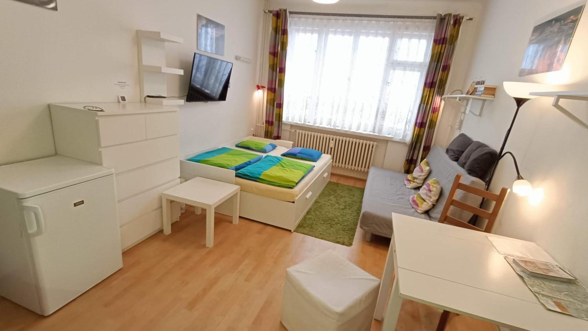 Apartmán By The Center *
